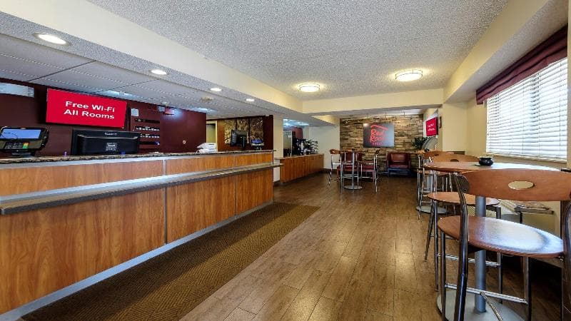 Red Roof Inn Dallas - DFW Airport North 5