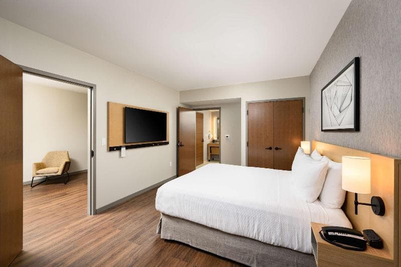 Hyatt Place Albany 4