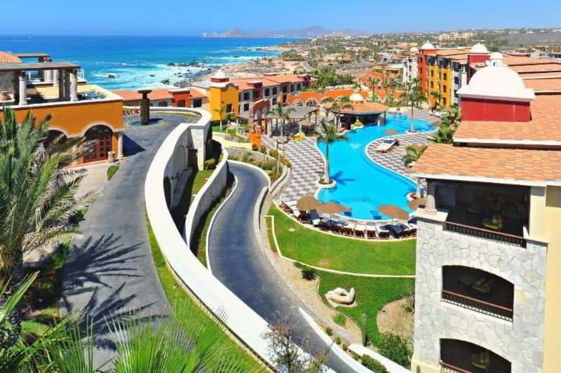 Hacienda Encantada Resort & Residences 4