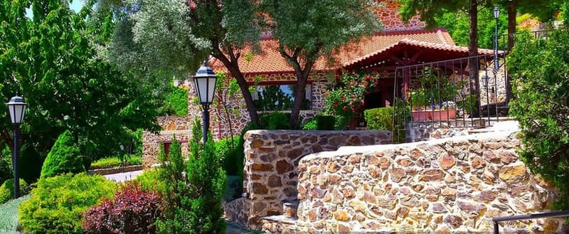 Loggas Hotel 3