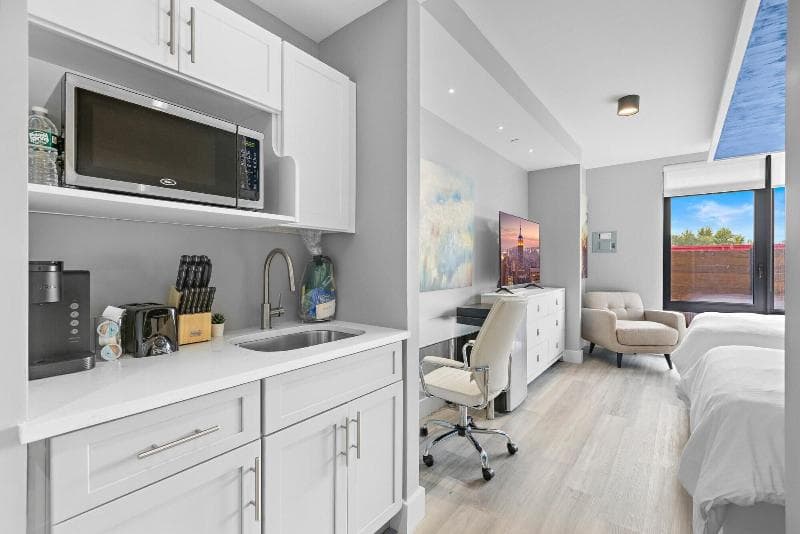 Global Luxury Suites At The Arches 5