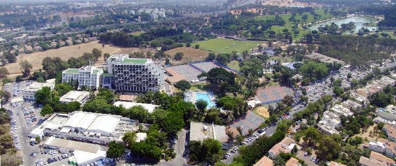 Kfar Maccabiah Hotel & Suites photo 1