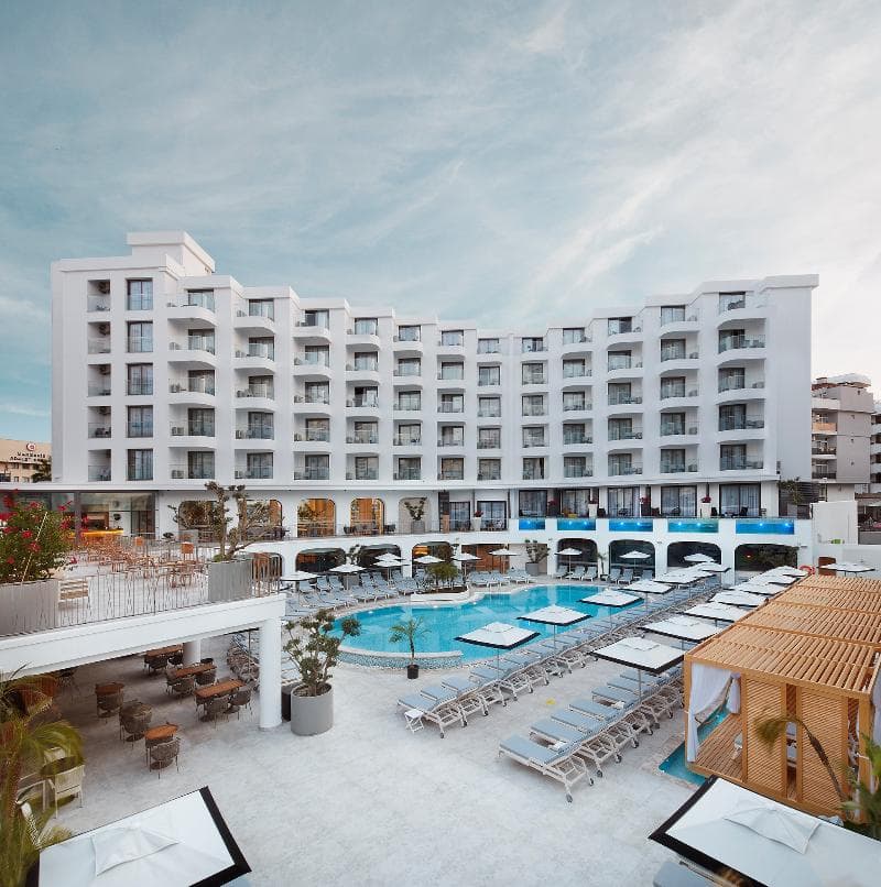 Lalila Blue Suites photo 1
