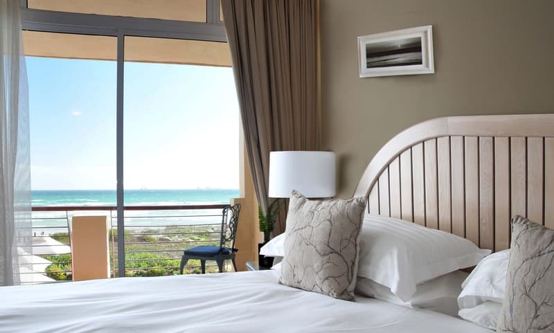 Leisure Bay 4