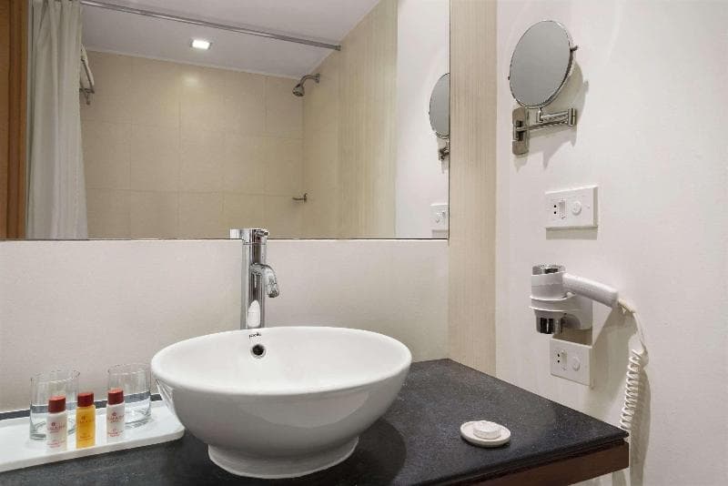 Ramada by Wyndham Jaipur 5