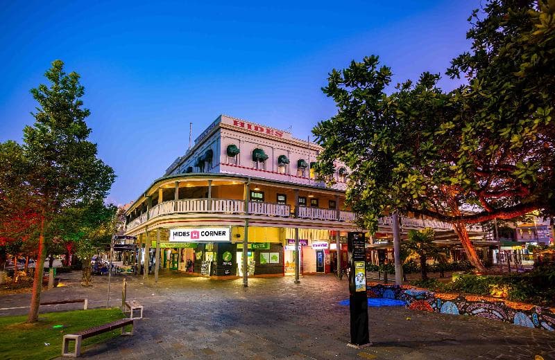 Hides Hotel Cairns 2