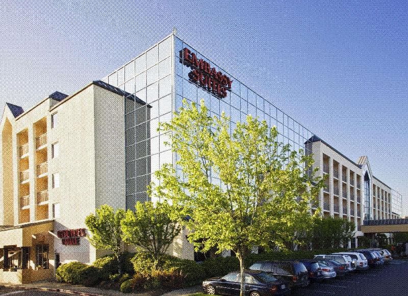 Embassy Suites by Hilton Seattle Bellevue 3