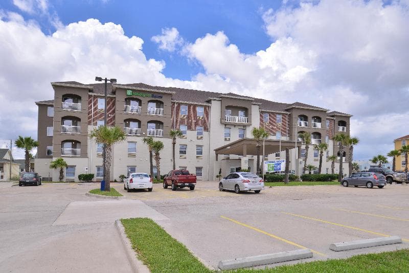 Holiday Inn Express & Suites Corpus Christi-N Padre Island 2