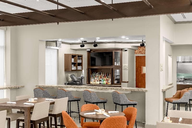 Hilton Garden Inn Raleigh-Durham Airport 2