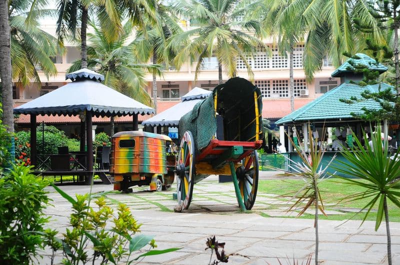 Royal Orchid Resort & Convention Centre photo 1