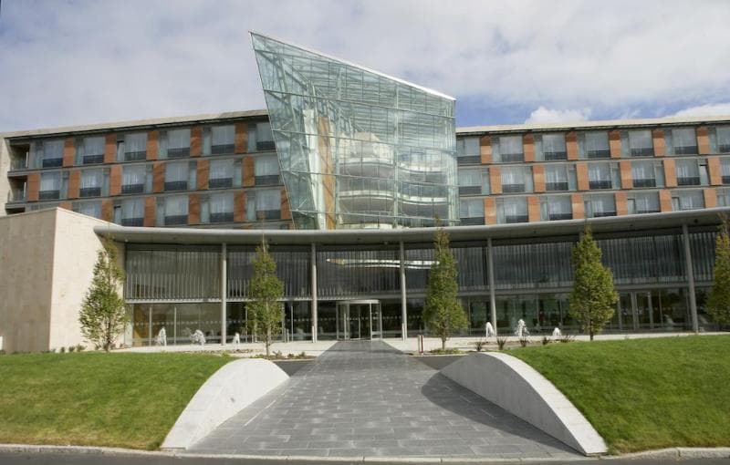 Pillo Hotel Ashbourne(Formely Asbourne Marriott) 5
