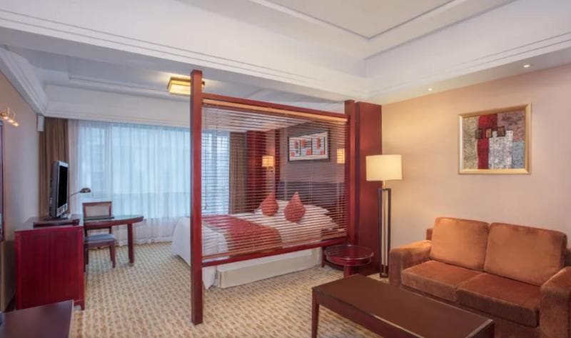 Crowne Plaza City Center Ningbo photo 1