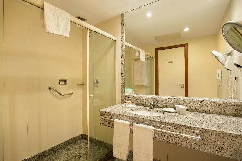 Windsor Asturias Hotel 5