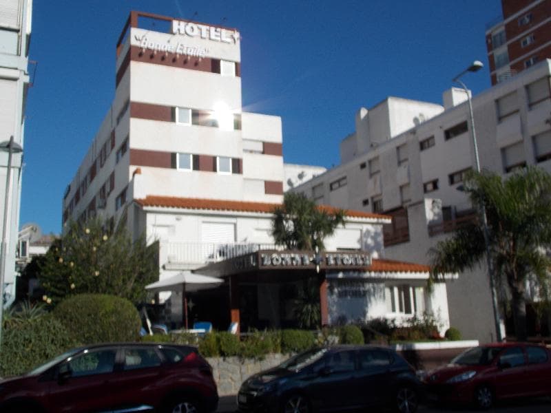 Bonne Etoile Hotel 4