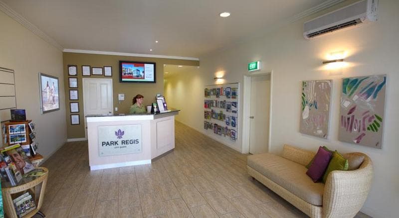 Park Regis City Quays 3