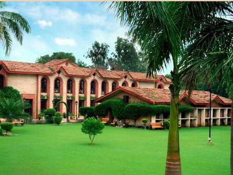 Ashok Country Resort 4