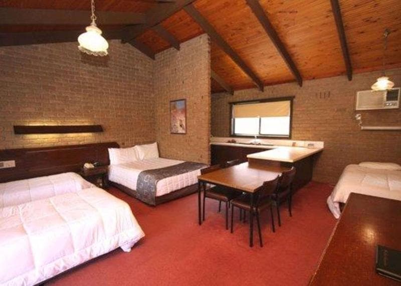 Goldfields Motel 4
