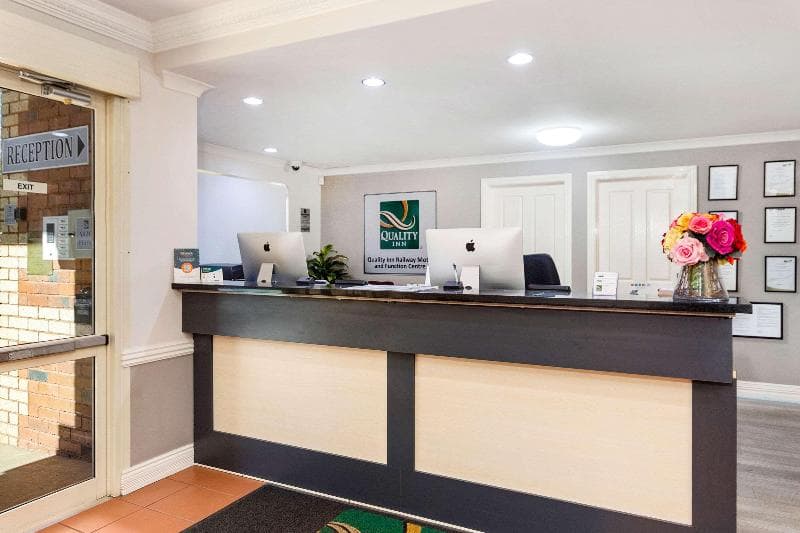 Quality Inn Railway main