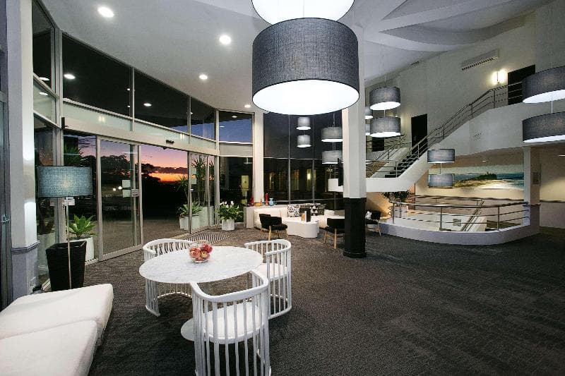 Best Western Plus Apollo International Hotel 5
