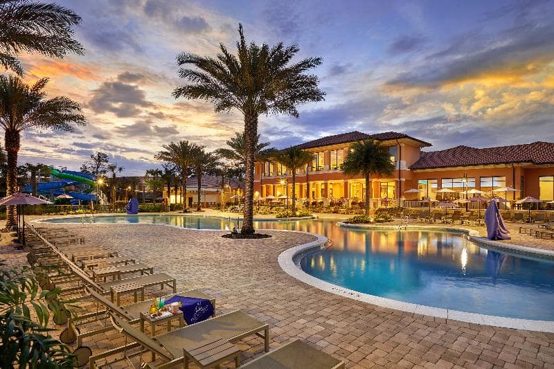 Regal Oaks Clc Resort 3