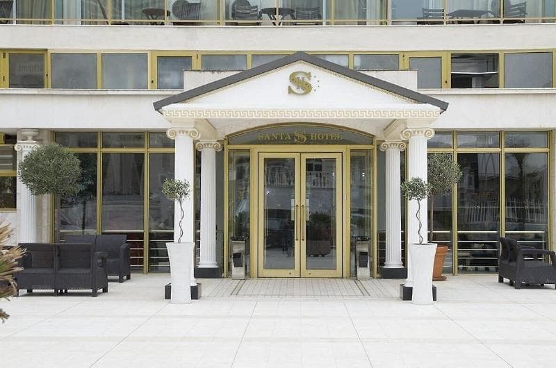 Santa Beach Hotel main