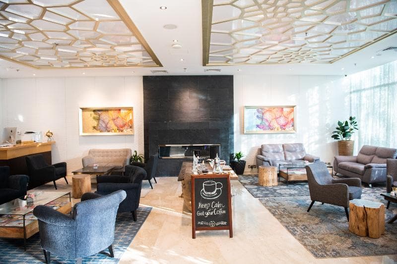 Grandeur Hotel 3