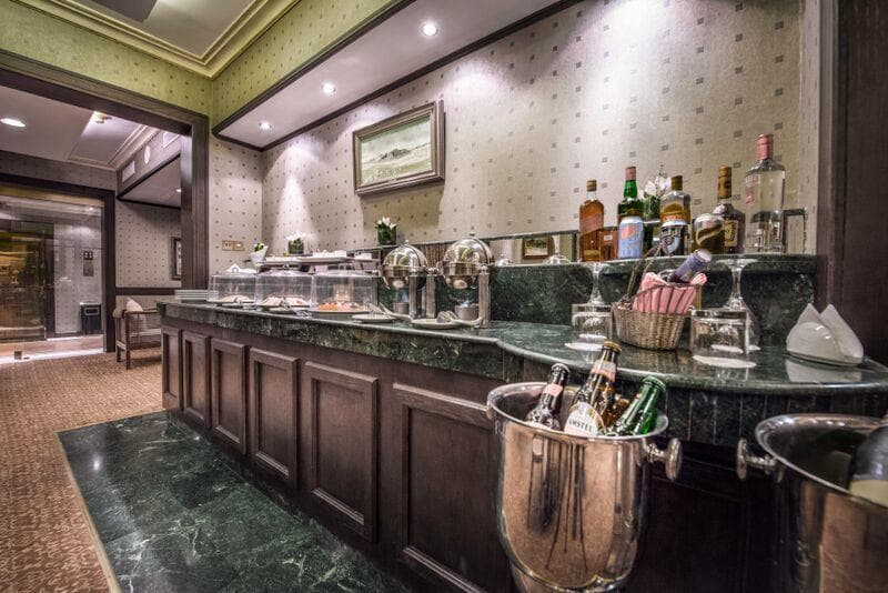 Golden Tulip Bahrain 5