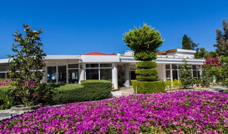 Golden Beach Resort & Spa main