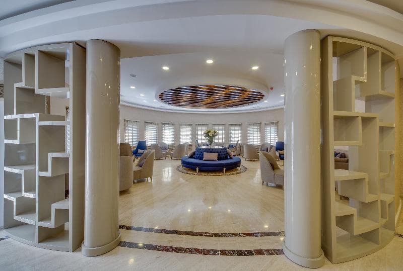 Golden Beach Resort & Spa photo 1