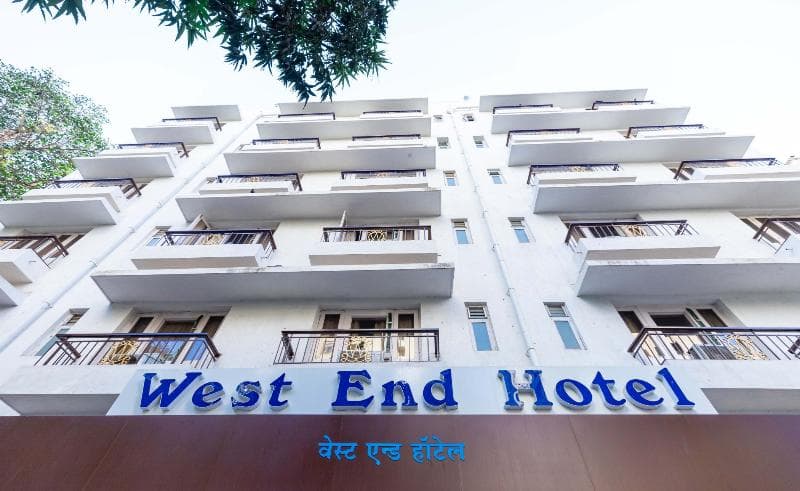 West End Hotel 3