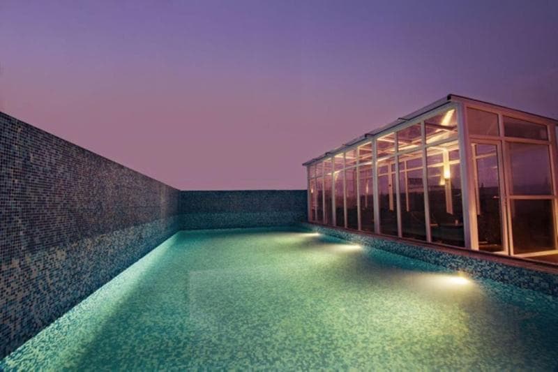 Royal Orchid Central, Bani Park photo 1