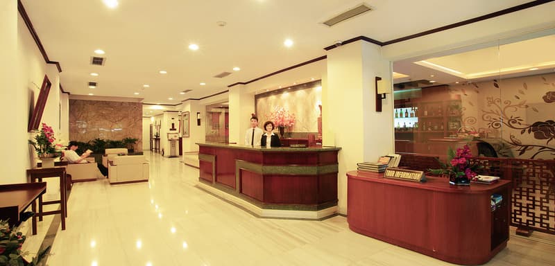 Quoc Hoa Premier Hotel & Spa 4