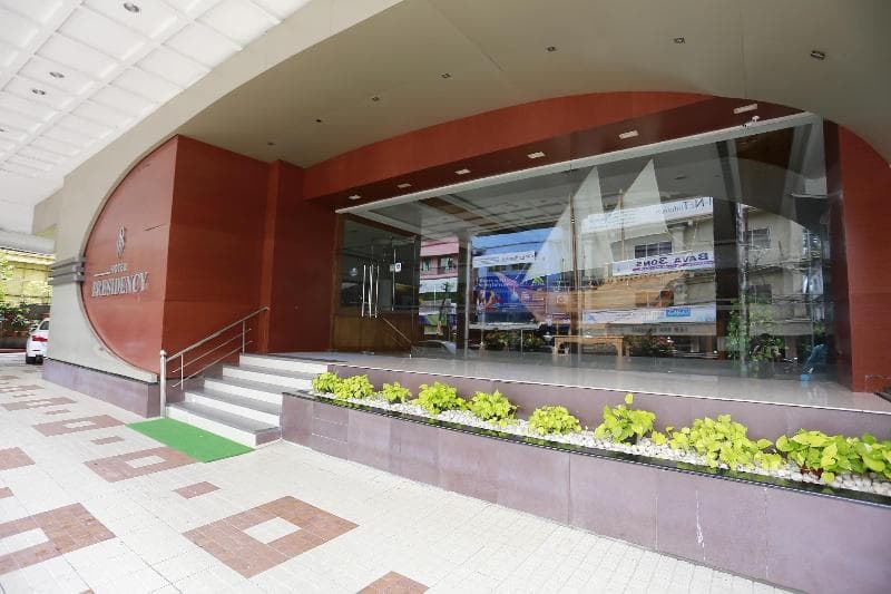Presidency Hotel photo 1