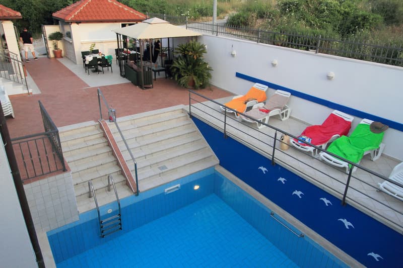Villa Erna Apartments 4