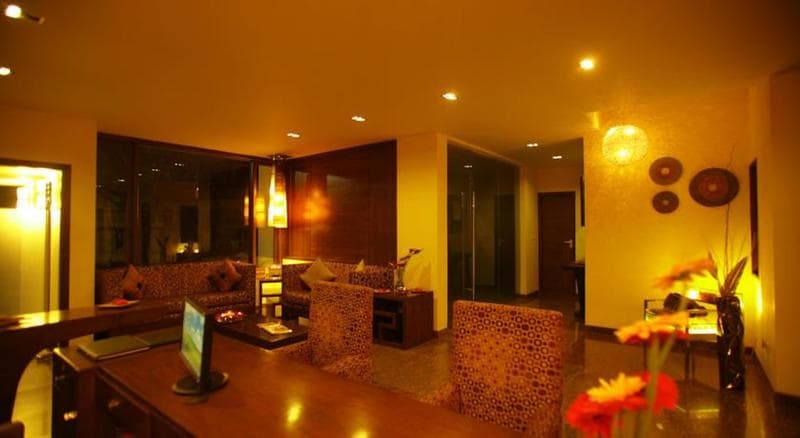 jüSTa Indiranagar Bangalore 4
