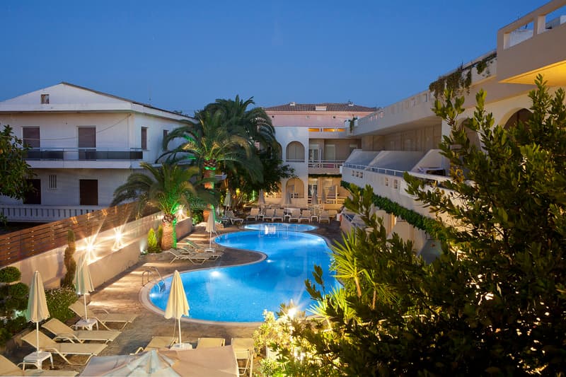 Axos Hotel 2