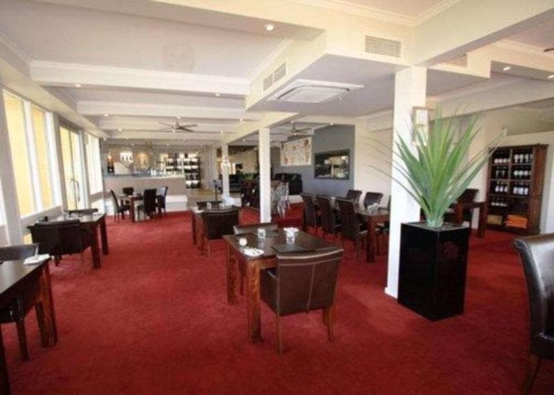 Comfort Inn Deakin Palms photo 1