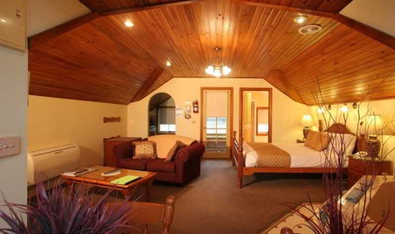 The Swansea Cottages 5