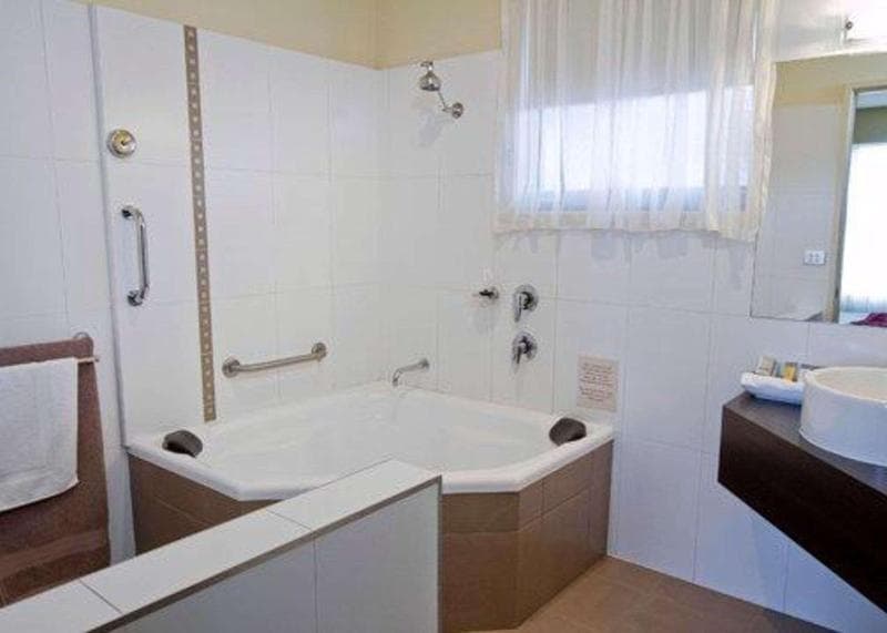 Comfort Inn & Suites City Views 2