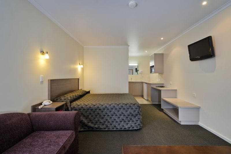 Werribee Motel & Apartments 4