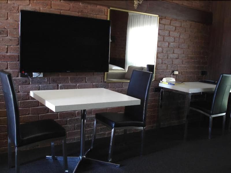 Albury Townhouse Motel main