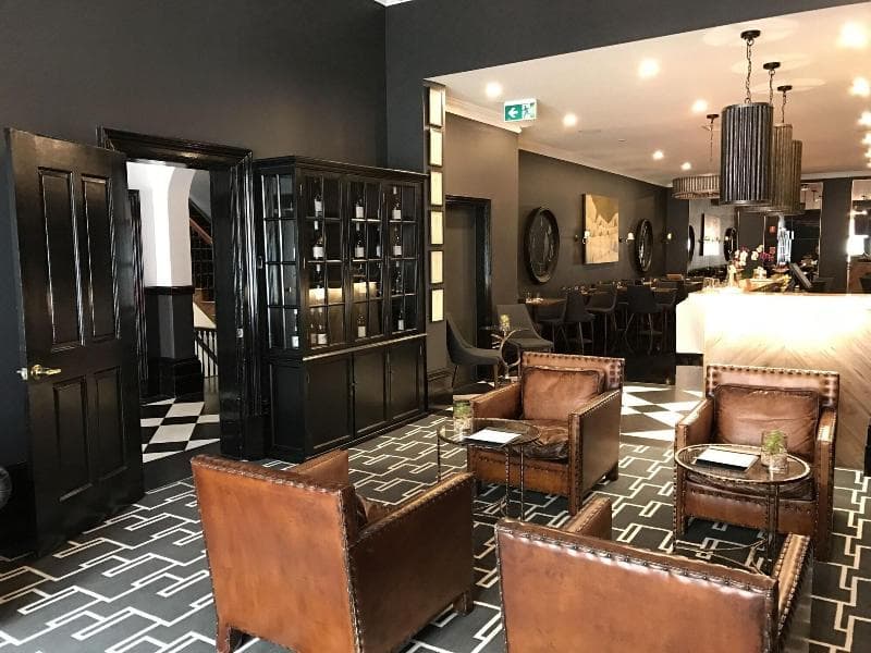 Macquarie Manor Hotel 2