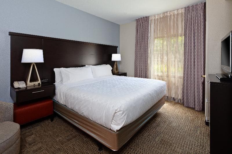 Staybridge Suites Fairfield Napa Valley Area 5