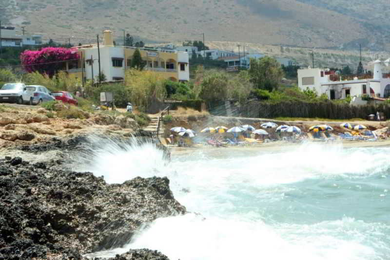 ILIOSTASI BEACH Apartments 2
