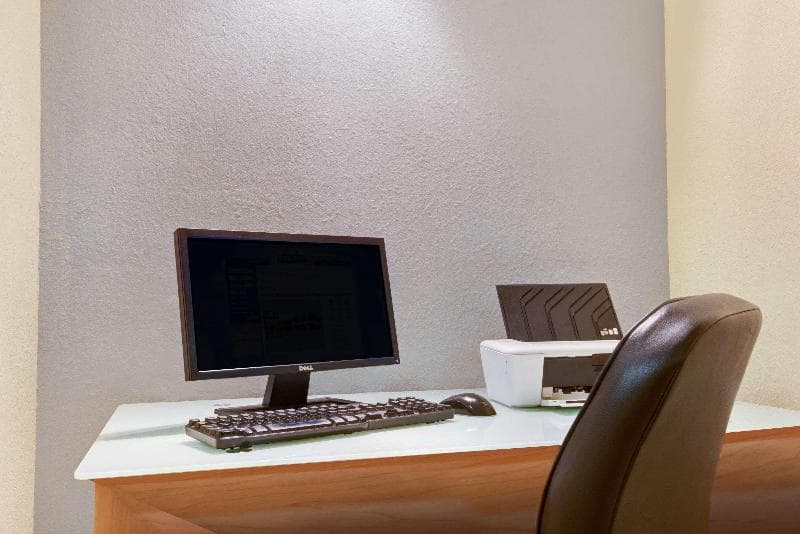 Days Inn by Wyndham Albuquerque West 3
