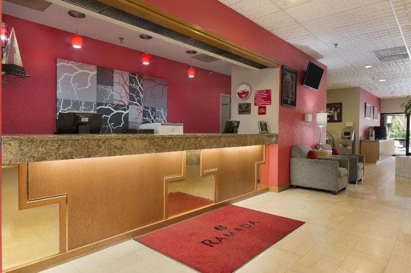 Ramada by Wyndham Raleigh 4