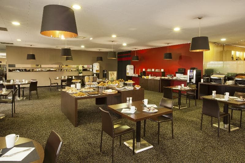 LIEUSAINT - Residhome Appart Hotel Suites Paris Sénart 5