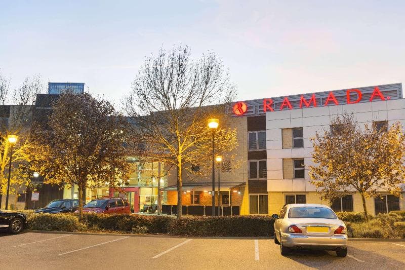 Ramada by Wyndham London North M1 photo 1