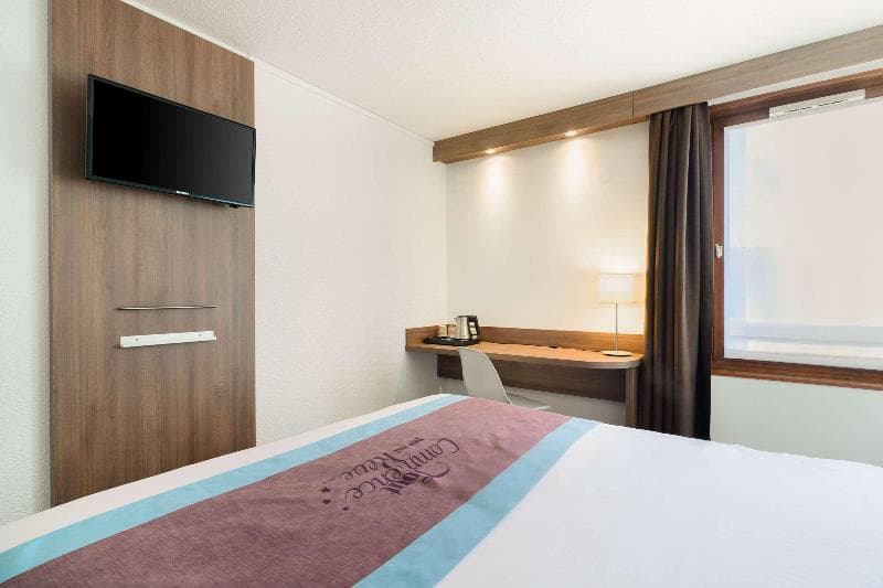 Hotel Kyriad Lille Mons En Baroeul 4