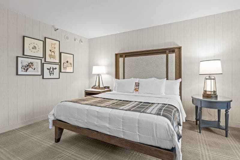 Knotts Berry Farm Hotel 5